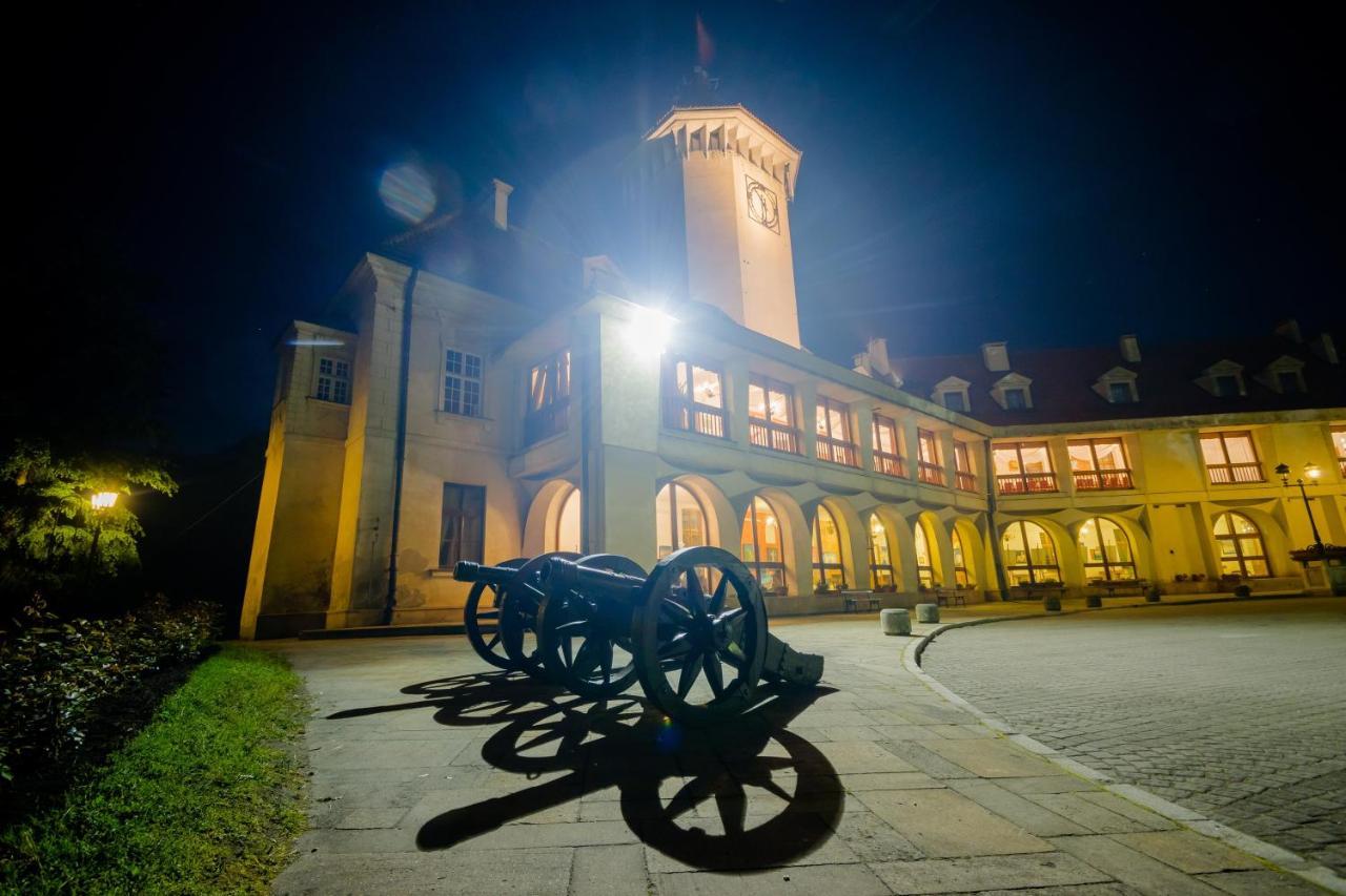 Hotel Zamek Pultusk Dom Polonii Exteriér fotografie